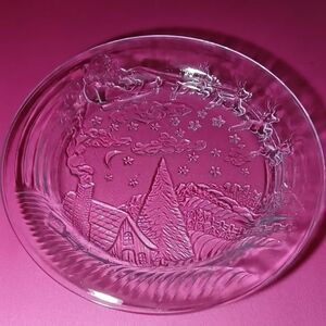 7" Clear Glass Crystal Christmas Dish7" clear glass dish
